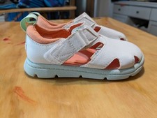 Tom girls size for sale  Blair
