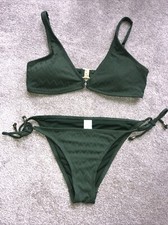 BIQUÍNI FEMININO FORRADO TAMANHO M DA PRIMARK CARES VERDE COM DETALHE DE METAL DOURADO comprar usado  Enviando para Brazil