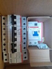 Lotto abb magnetotermici usato  Albavilla