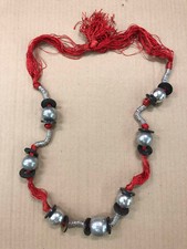 Collana fili rossi usato  Vercelli