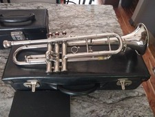 Trompete francês sem marca (parece Couesnon Star?) comprar usado Trompete francês sem marca (parece Couesnon Star?) comprar usado  Enviando para Brazil