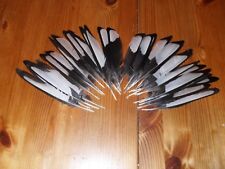 30 PLUMAS DE ALA DE URRACA, NATIVO AMERICANO. ATADO DE MOSCAS, ARTE Y ARTESANÍA, JOYERÍA.MILINERÍA  segunda mano  Embacar hacia Mexico