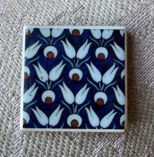 Small decorative ceramic for sale  OTLEY