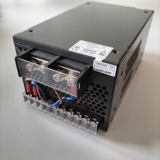 Alimentatore volt ampere usato  L Aquila