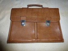 Magnifique porte documents d'occasion Magnifique porte documents d'occasion  Chaumont