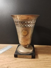 Rare ancienne coupe d'occasion  Saint-Saëns