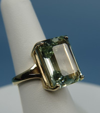 Huge emerald cut for sale  Arlington