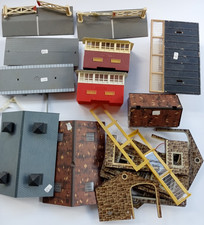 Assorted hornby buildings for sale  SIDMOUTH