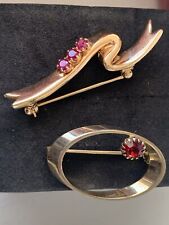Gold metal red for sale  Amelia