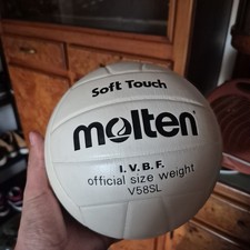 Stock palloni pallavolo usato  Padova
