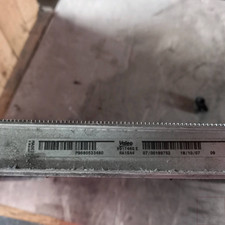 1330w2 radiatore peugeot usato 1330w2 radiatore peugeot usato  Italia