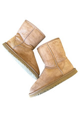 Ugg classic short for sale  Saratoga Springs