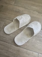 Worn slippers usato  Italia