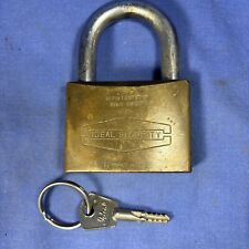 Cadeado vintage Ideal Security Papaiz Brasil com trava de chave latão 16 pinos copos, usado comprar usado  Enviando para Brazil