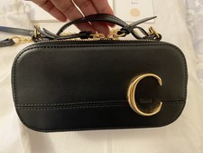Autêntica bolsa transversal Chloe C mini vaidade - Couro preto comprar usado Autêntica bolsa transversal Chloe C mini vaidade - Couro preto comprar usado  Enviando para Brazil