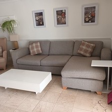 Beautiful chaise sofa for sale  NEWBURY