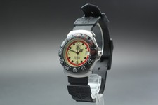 *Perto de ESTADO PERFEITO* TAG Heuer Formula 1 WA1211 relógio de quartzo data mostrador creme 200m comprar usado  Enviando para Brazil
