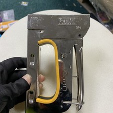 Rapid r33 stapler for sale  MANCHESTER