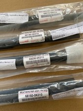 4 x VEDAÇÕES DE JANELA GENUÍNAS TIRA METEOROLÓGICA 4 Portas TOYOTA HILUX 2015-23, usado comprar usado  Enviando para Brazil