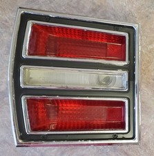 Conjunto de lanterna traseira Dodge Dart 1968 - Carcaça freio vira lente reversa   comprar usado  Enviando para Brazil