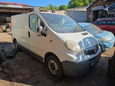Vauxhall vivaro 2700cdti for sale  ACCRINGTON