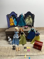 Usado, Lote de acessórios Disney Frozen Anna & Elsa boneca 5,5 polegadas-guarda-roupa-roupas comprar usado  Enviando para Brazil