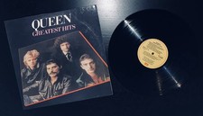 Queen greatest hits usato  Roma
