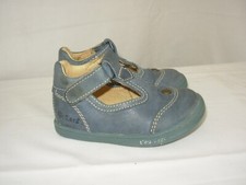 Kickers chaussures enfant d'occasion  Le Péage-de-Roussillon