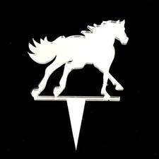 Cantering horse cake d'occasion  Expédié en France