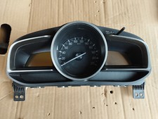 Quadro strumenti mazda usato  Vigevano