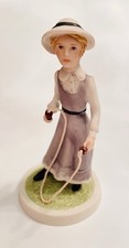 Estatueta de porcelana vintage Wedgwood "Girl Jumping Rope" marcada, usado comprar usado  Enviando para Brazil