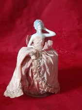 Demi figurine porcelaine d'occasion  Marcq-en-Barœul