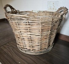 Base legno cesto usato  Varese