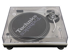 Technics SL-1200MK3D srebrny z oryginalną matą ślizgową i gumową matą przetestowaną pracę, używany na sprzedaż  Wysyłka do Poland