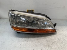 Faro anteriore destro usato Faro anteriore destro usato  Italia