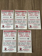 Lotto calciatori panini usato  Milano