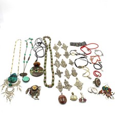 assorted jewelry lot 35 for sale  Saint Louis