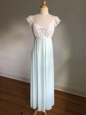 Stunning vtg olga for sale  Bowling Green