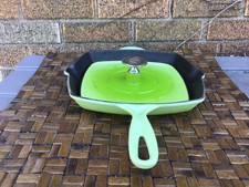 Grelha LE CREUSET quadrada ferro fundido verde grelha panela 26 com prensa comprar usado  Enviando para Brazil