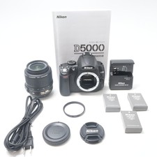 Near mint nikon d'occasion  Expédié en Belgium