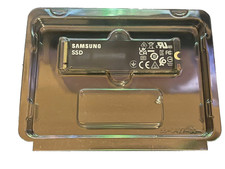 Samsung gen4 pm9b1 usato  Brindisi