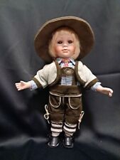 Vintage Porcelana Niemiecka tradycyjnie ubrana lalka chłopiec na sprzedaż  PL