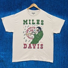 Camiseta Miles Davis Venus De Milo Jazz Bege Tamanho Grande comprar usado Camiseta Miles Davis Venus De Milo Jazz Bege Tamanho Grande comprar usado  Enviando para Brazil