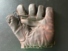antique baseball glove for sale antique baseball glove for sale Scarborough