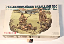 Kit montaggio soldatini usato  Napoli
