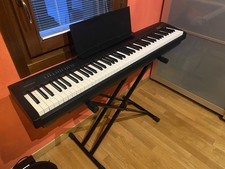 Roland black pianoforte usato  Torre di Mosto