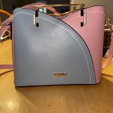 Cute little purse for sale  Greencastle