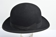 Ancien chapeau melon d'occasion  Freneuse