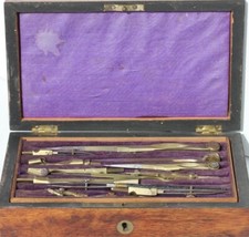 Coffret ancien acajou d'occasion  Elliant