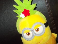 Doudou peluche minion d'occasion  Bourganeuf